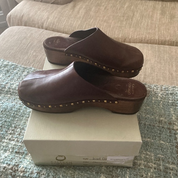 CALLEEN CORDERO HANDMADE SCOUT CLOGS - Picture 2 of 5